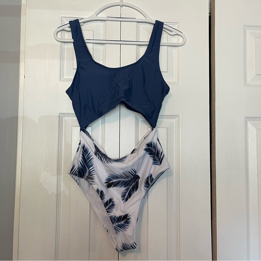 NWT SHEIN bathing suit